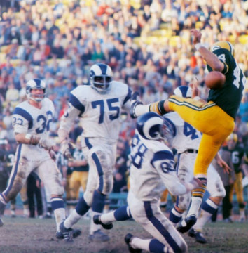 Tony Guillory blocks a Donny Anderson Punt, 1967 Rams & Packers