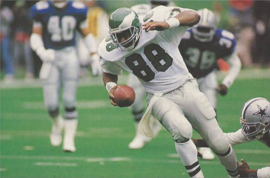 Kieth Jackson of the Philadelphia Eagles picks up good yardage against the Dallas Cowboy in 1988 NFL action. Jackson was named to the Pro Bowl 3 of his first 4 seasons with the Eagles. In his 4 seasons with Philadelphia he had 242 catches and 20 touchdowns.