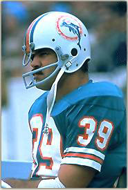 Graduate of Syracuse in 1968, Csonka was a First Round Draft Pick of the Dolphins and the 8th overall pick that year.  Played 11 years in the NFL and ruched for 64 touchdowns and over 8000 yards in that time. 5 times selected to the  Pro Bowl. Named the Super Bowl MVP in the 1974 victory over the Minnesota Vikings. Was named to the Professional Football Hall of Fame in 1987. 