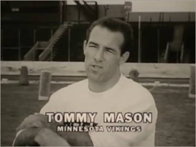 Vikings runner Tommy Mason stars in Personna  razor blade commercial of the early 1960s. 
