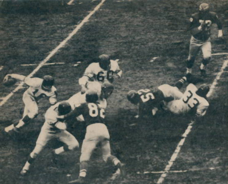 Frank Gifford in 1956 | NY Giants Against the Philadelphia Eagles