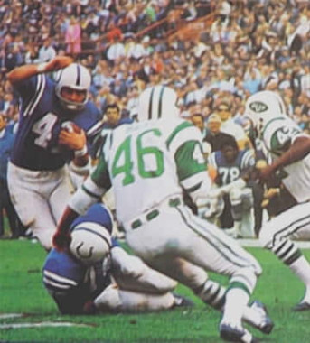 Tom Matte of the Colts & Bill Baird and Randy Beverly of the Jets in Super Bowl III