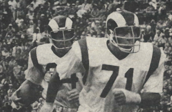 Les Josephson behind lineman Joe Scibelli | 1973 LA Rams