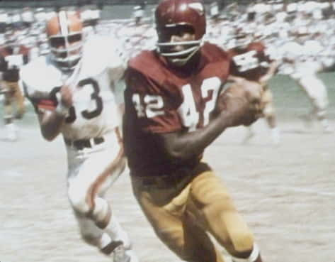 Charley Taylor against the Cleveland Browns