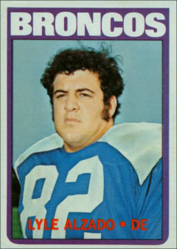 The 1971 4th round pick form Yankton had an impressive rookie season but no Topps card his first year in the league. In 1972 Topps awarded him one and it wasn't for no reason. Led the Broncos with 12 sacks. Racked up 45 solo tackles as well.