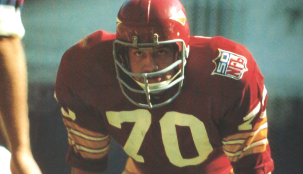 After 8 very successful seasons as the middle linebacker for the New York Giants Sam Huff was traded to the Washington Redskins were he played a total of 5 more seasons. he was a Hall of Fame inductee in 1982. 