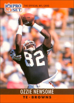 From his 13th and final season in 1990. Ozzie Newsome retired from the league as the #1 All Time Leading Tight End with 662 catches and 7980 receiving yards. 