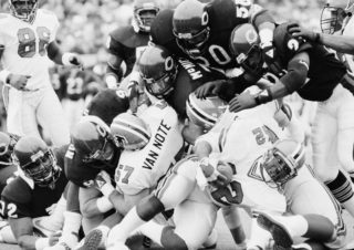 Bears Linebacker Mike Singletary