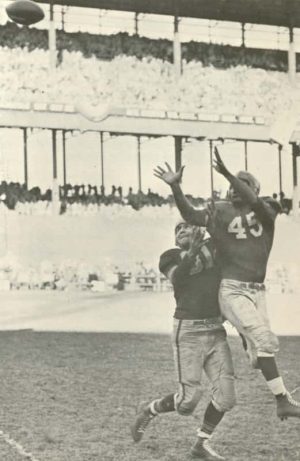 Giants Emlen Tunnell is about to get an interception.