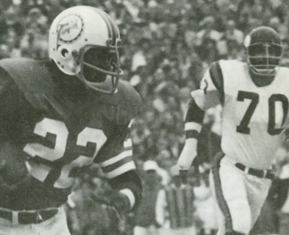 Mercury Morris, Dolphins and Jim Marshall, Vikings in Super Bowl VIII
