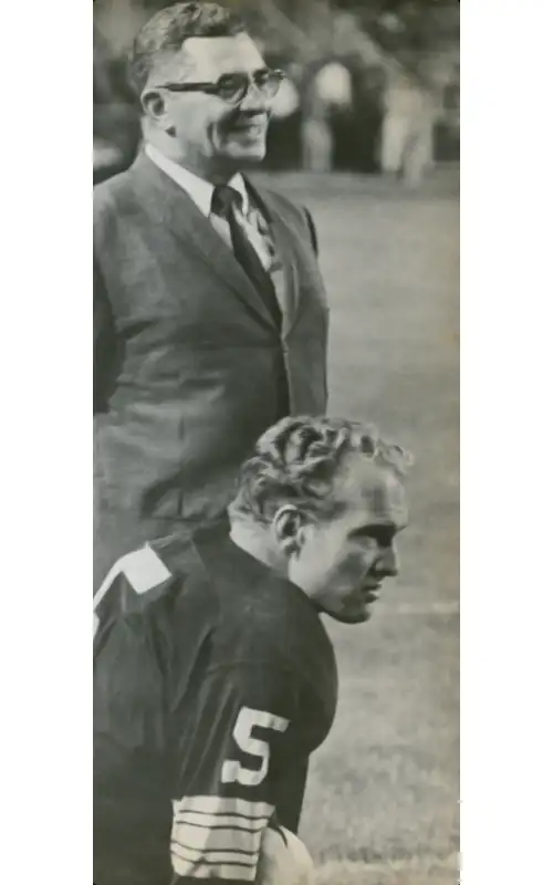 By the smile on Vince's face, something good must be going on for the Pack. Here he is with Green Bay Legend Paul Hornung on the Packers sideline.