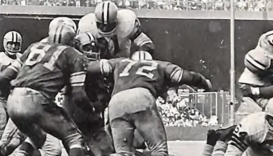 The Lions Floyd Peters & Dick Lane stop Packer Jim Taylor