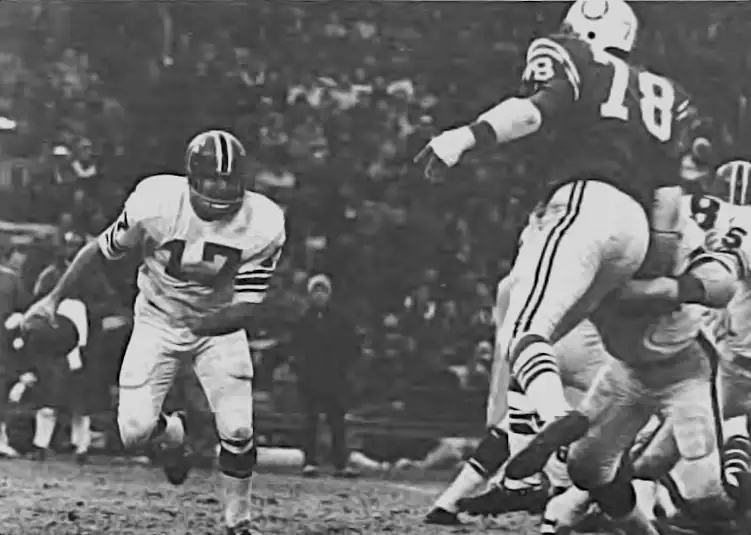 Bob Berry, Falcons & Bubba Smith Colts - 1960s NFL Action