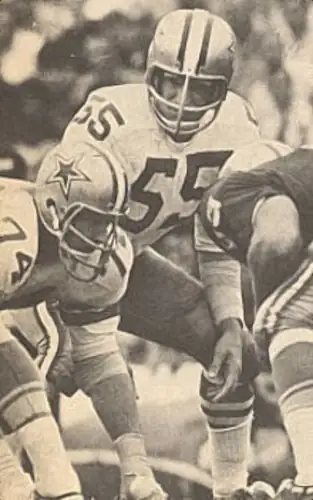 Middle Linebacker Lee Roy Jordan Vintage Dallas Cowboys lined up before a play