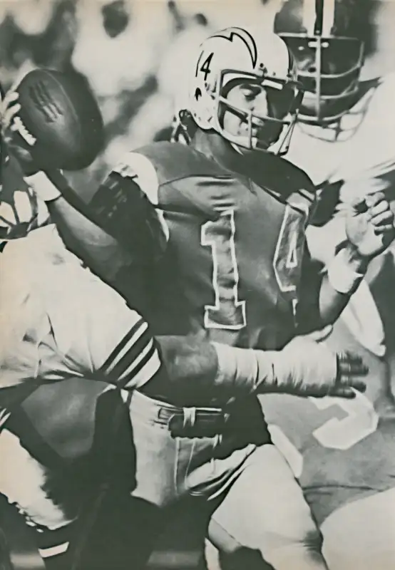 Rookie Dan Fouts vs Atlanta Falcons in 1973 NFL
