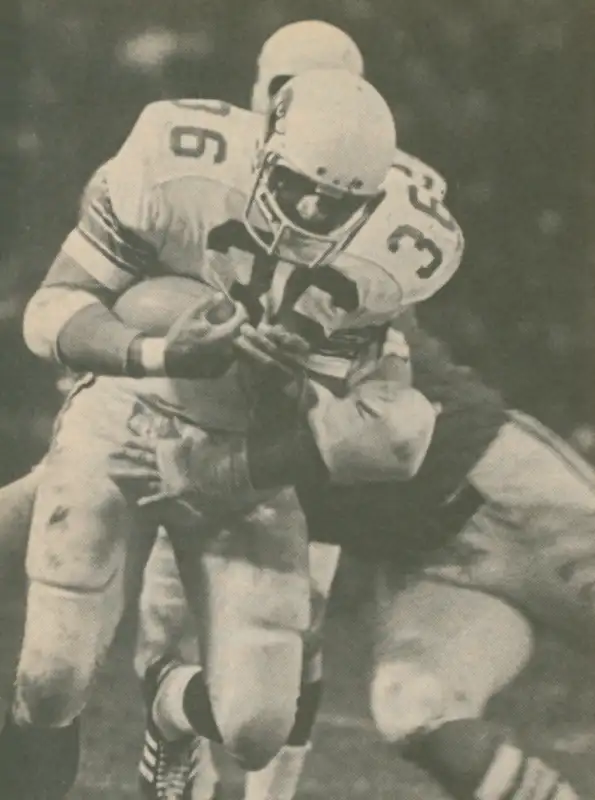 St Louis Cardinals Old School Running Back MacArthur Lane