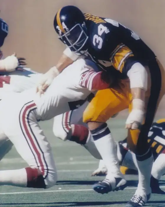 Steelers Old School Linebacker Andy Russell