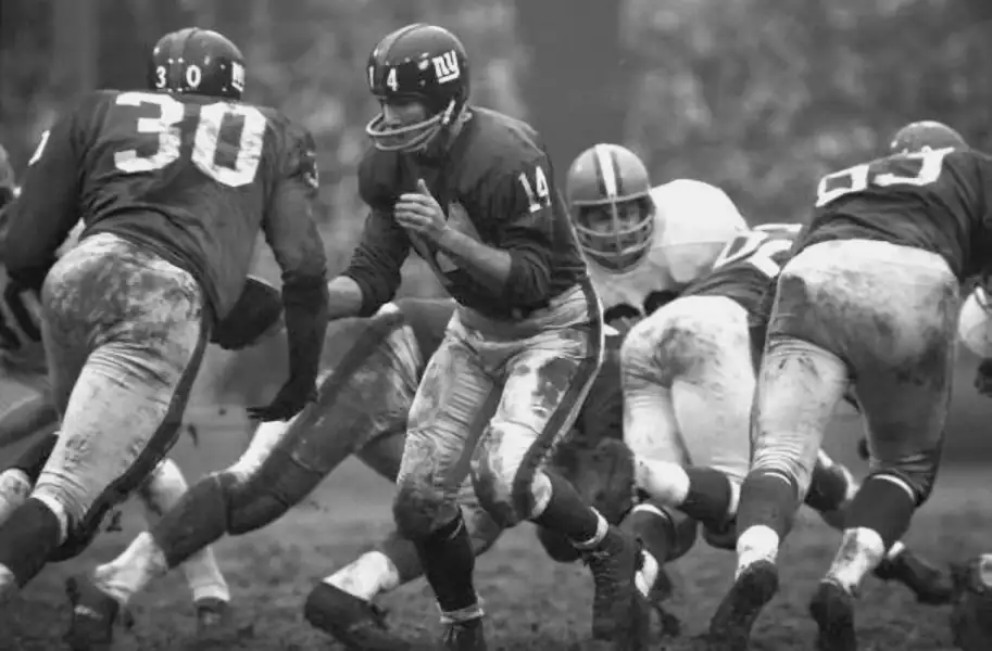 YA Tittle & Ernie Wheelwright, Classic New York Giants