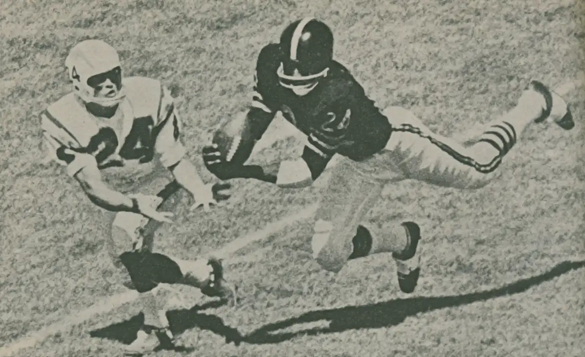 Fred Williamson Intercepts a Pass Intended for Lance Alworth - 1962 AFL