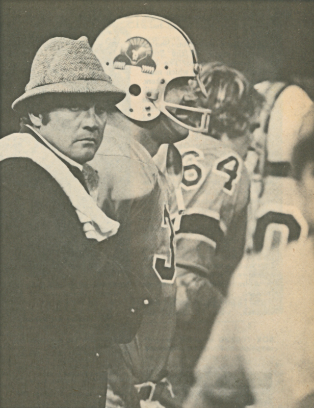 In 1975 Dolphin fullback Larry Csonka, along with teammates Jim Kiick and Paul Warfield, jumped leagues and joined the newly formed WFL. Here Csonka stands on the Memphis Southman sidelines with actor Lee Majors. Csonka played with Memphis all of 1 season carrying the ball 99 times for 421 yards, a 4.3 YPC and 1 rushing TD. By 1976 Csonka would be in New York. Lee Majors would continue as the 6 Million Dollar until 1978.