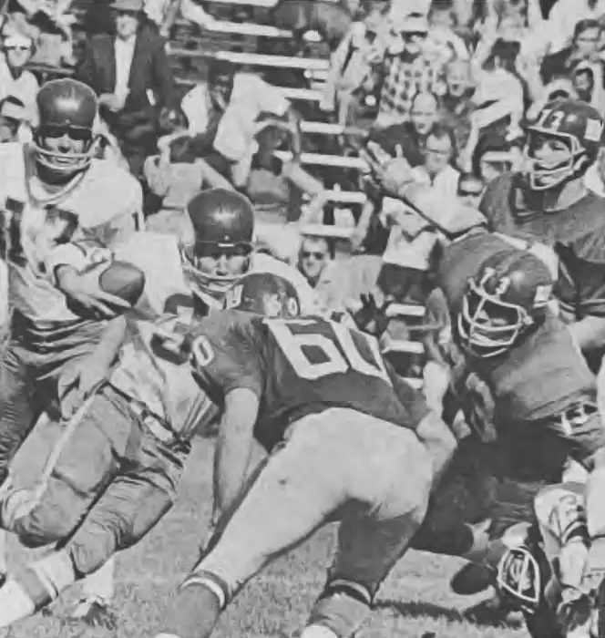 Bill Brown Runs Against the Giants Defense in 1965