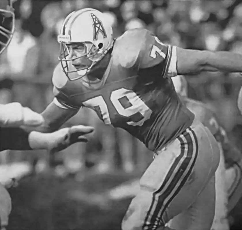The Houston Oilers Ray Childress
