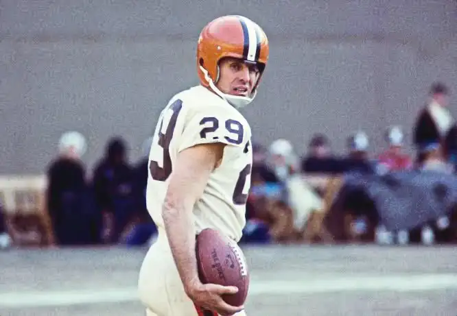 Tommy Mcdonald, Cleveland Browns Receiver in 1968