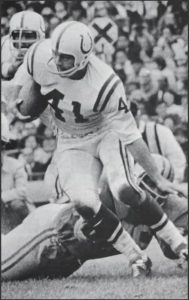 Baltimore Colts Runner Tom Matte