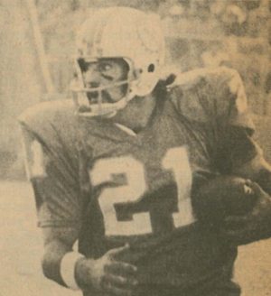 Old picture of Miami Dolphins running back Jim Kiick