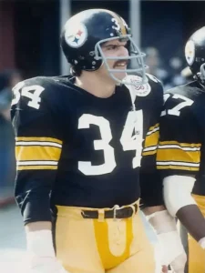Old School NFL picture of Steelers Legend Andy Russell